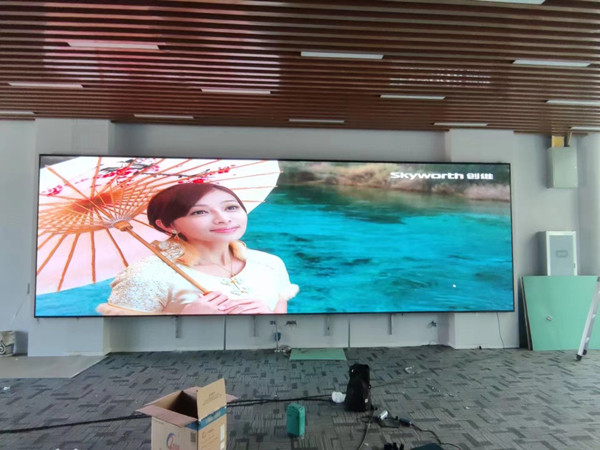 五峰P1.53led小间距屏安装案例